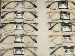 -博士眼镜(沙井京基百纳广场店)