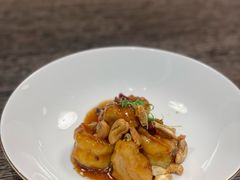 宫保猴菇明虾球-Yan Ting 宴庭中餐厅(上海静安瑞吉酒店)