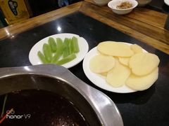 -冯记香辣兔火锅(茶店子总店)