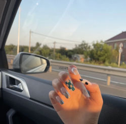 -七月美睫 美甲