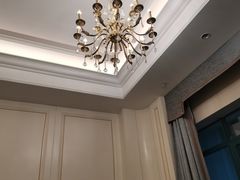-湖北文旅洪宾红莲湖酒店