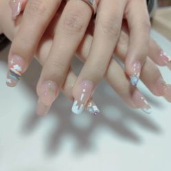 -星辰·新中式美甲美睫工作室