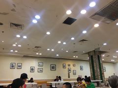 大堂-亚惠美食(塘沽乐购店)