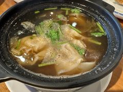 砂锅云吞-小放牛炒菜馆(军校店)