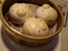 -新大咀港式茶餐厅(宝山万达店)