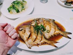 -正黄旗海鲜烧烤大排档(延安路总店)