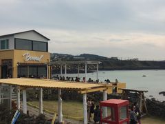 -Cafe Aewol Monsant
