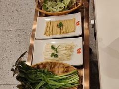 -七欣天香辣蟹火锅(闵行浦江欢乐颂店)