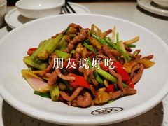 -江渔儿酸菜鱼(映月湖环宇城店)