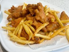 -巧克力渔家.小船海鲜胶东菜(万平口店)