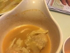 -新大咀港式茶餐厅(宝山万达店)