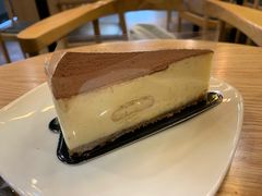 -焙丽拾光(麦凯乐直营店)