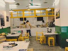 大堂-石灰市老火锅(北滨路店)