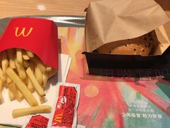 -麦当劳(光新乐购店)