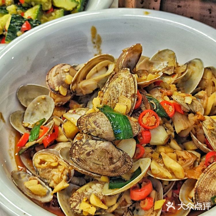  四方坪宝藏宵夜大排档🍢烤鱼烤串嘎嘎香