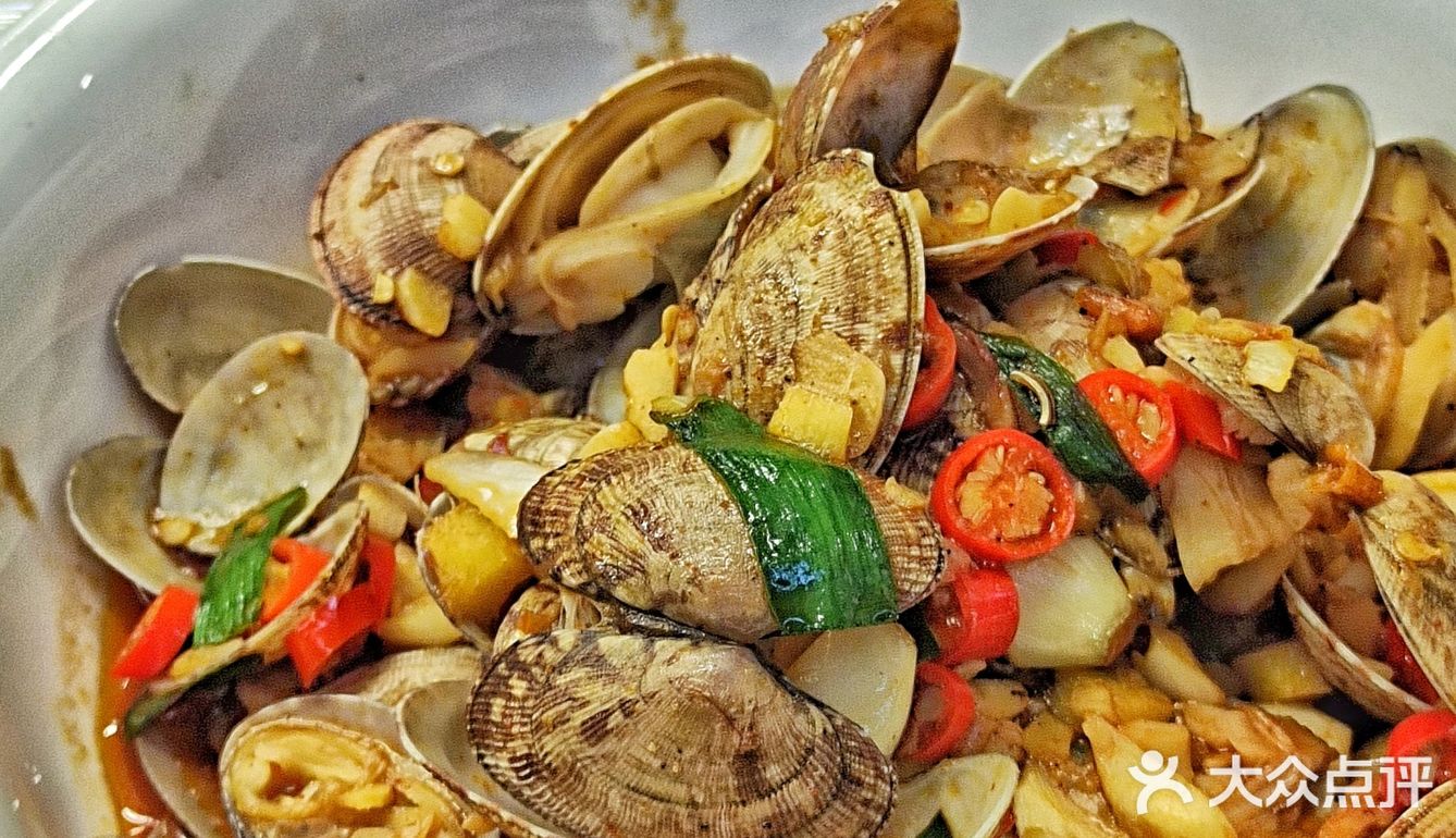  四方坪宝藏宵夜大排档🍢烤鱼烤串嘎嘎香