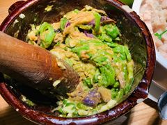 皮蛋青椒擂茄子-费大厨辣椒炒肉(万家丽一店)