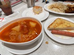 -香港新发烧腊茶餐厅(书城店)