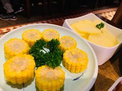 巴马甜玉米-左庭右院鲜牛肉火锅(新梅广场店)