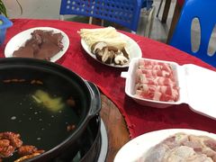 -花苑美食横琴生蚝火锅(拱北粤华路店)