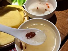 -城墙拐拐火锅(三峡广场黑金冠店)