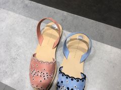 -CHARLES&KEITH(城西银泰店)