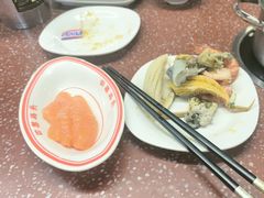 -四囍码头海鲜烧烤自助火锅(外滩南京东路悦荟广场店)
