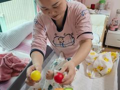 -鲸鱼妈妈月嫂/育婴师定制