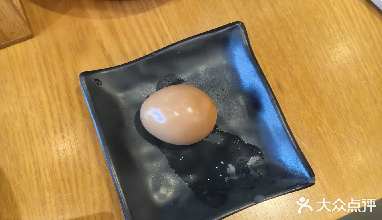 酸汤水饺，卤蛋推荐。酸辣粉避坑！