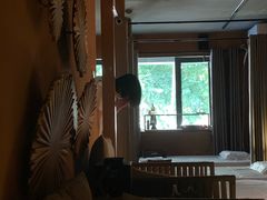 -泰·菩提树下[泰式按摩x精油SPAx肩颈头疗](新景店)