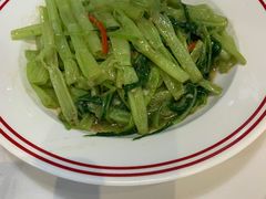 -明本湛江鸡•海鲜小厨(陈家祠店)