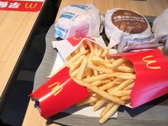 -麦当劳(燕顺路店)