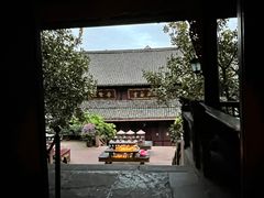 -峨眉山报国寺
