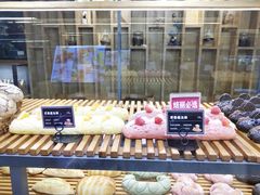 -焙丽拾光(麦凯乐直营店)