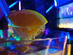 -UP嘻哈酒吧(粉巢店)