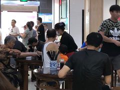 等位区-老盛兴汤包馆(临汾店)