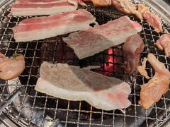 -喵小乙碳火烤肉(大坪协信星光天地店)