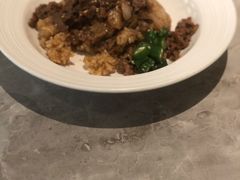 香滋滋牛肉饭-必胜客(世欧广场店)