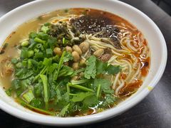 -耙豌豆重庆小面