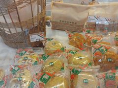 -光明牛奶棚(南泉店)