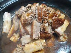 -东豪园林海鲜酒家(南港路辅路店)