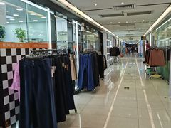 -广州壹马服装广场