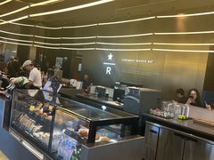 -星巴克臻选(上海虹桥新天地三店)