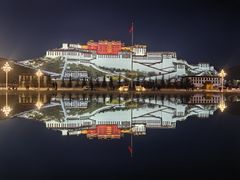 -布达拉宫