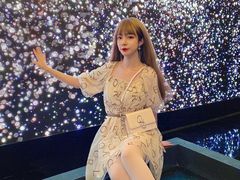 -ochirly(龙之梦购物中心店)