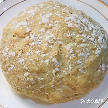 自制燕麦面包，简单到极致的家庭餐包