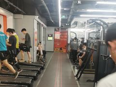 -乐刻运动健身(同曦假日百货店)