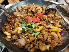-富正毅三下锅·湘西韵味(天门山索道店)