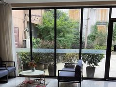 -柏曼酒店(合肥国购广场三里庵地铁店)