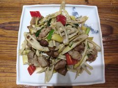 -下梅人家土菜馆(历史文化餐厅度假区店)